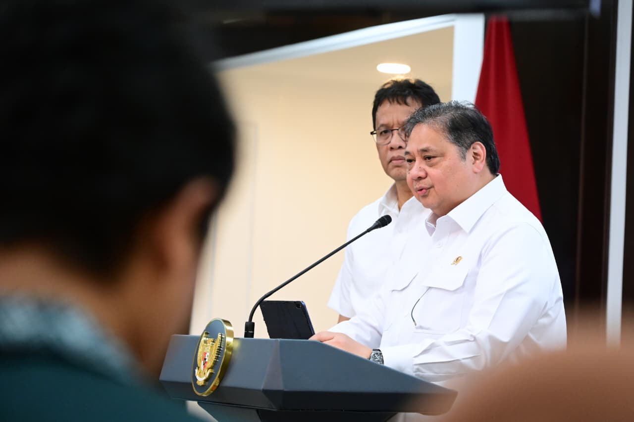 Fresh Graduate Bisa Dapat Gaji UMP Selama 6 Bulan! Ini Program Baru Pemerintah