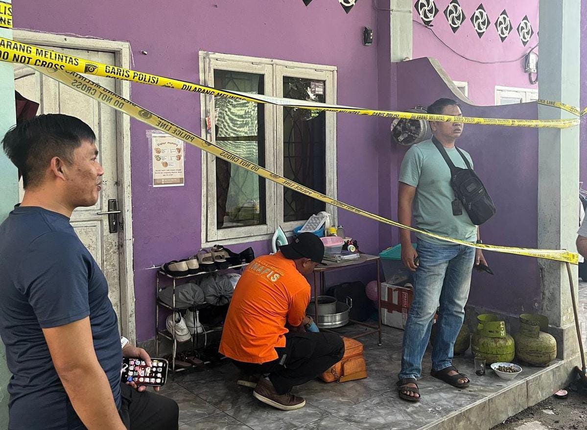 Dibakar Cemburu, Suami Piting Istri Hingga Tewas
