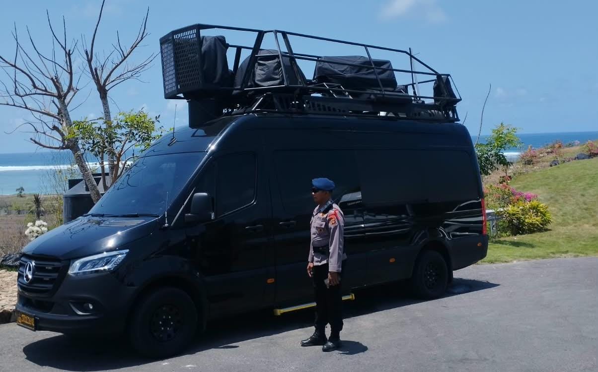 Antisipasi Drone Liar, Brimob Siaga di Bukit 360 Mandalika