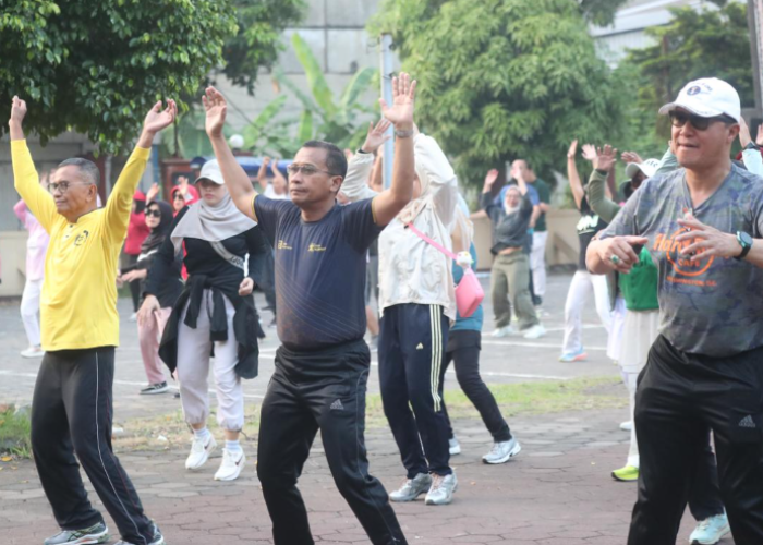 Dirut BPJS Kesehatan Ungkap Manfaat Ikut Senam Dahlan Iskan, Turunkan Risiko Serangan Jantung dan Diabetes