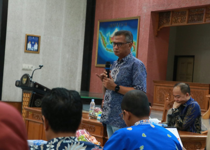 Pj Sekda Lobar Saepul Ahkam Ingatkan Guru, AI Tak Bisa Gantikan Sentuhan Manusia