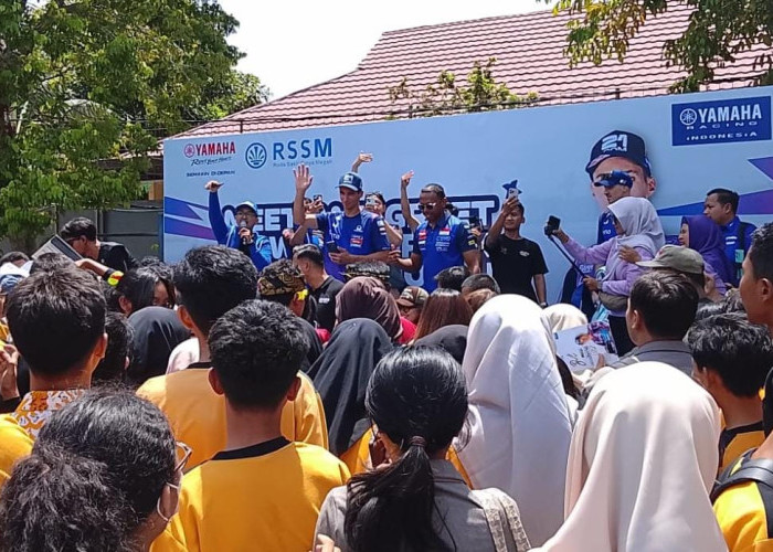 Meet and Greet Toprak Razgatlioglu, Siswa dan Guru SMAN 3 Mataram Histeris