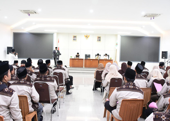 Wabup KLU Ingatkan Pj Kades Teres Genit Kejar Status Definitif