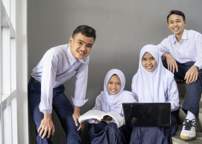 SPMB NTB 2025 Dibuka! Cek Jadwal Resmi Penerimaan Murid Baru di spmb.ntbprov.go.id