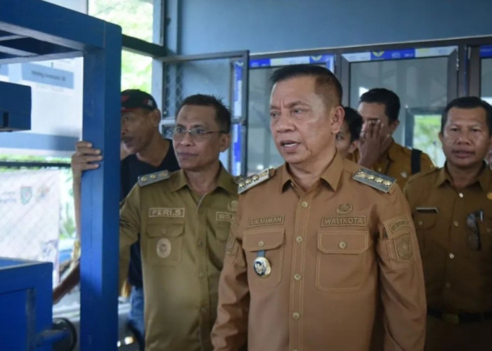 Genjot Sumber PAD, Pemkot Bima Incar Cuan dari Bank Sampah Induk