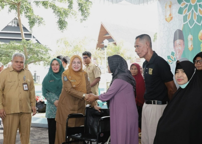 Bansos Lansia Tahap II di Sumbawa Barat Kapan Cair? Cek Pakai NIK KTP