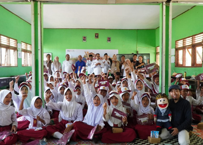 Museum NTB Kenalkan Sejarah dan Budaya kepada Siswa di Lereng Gunung Piring
