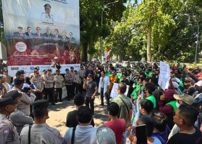 Kisruh Tuntutan Driver Transportasi Online, Dishub NTB Didesak Tentukan Batas Tarif
