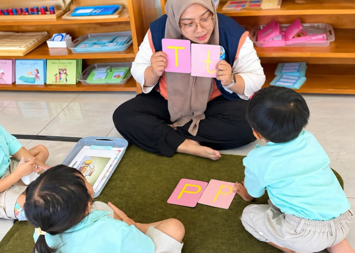 Sekolah di Mataram Ini Gabungkan Belajar, Berkebun hingga Yoga