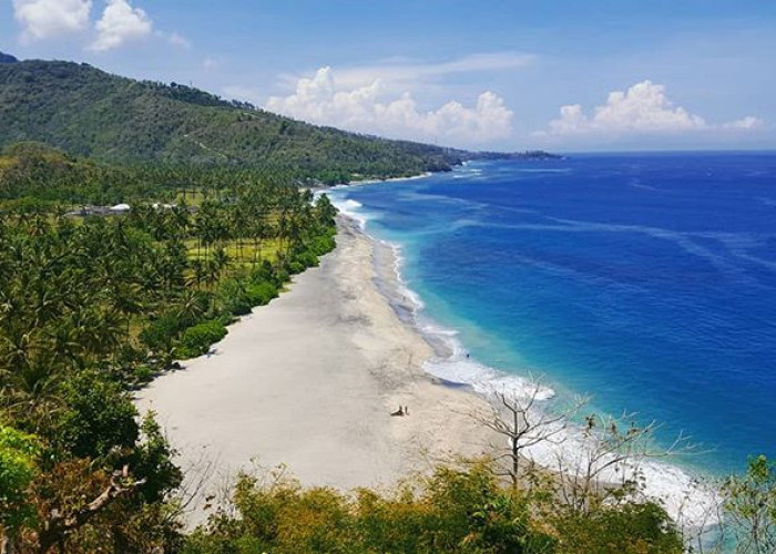 Mau Liburan Akhir Tahun Seru? 5 Tempat di Lombok ini Wajib Masuk Wishlist Kamu! 