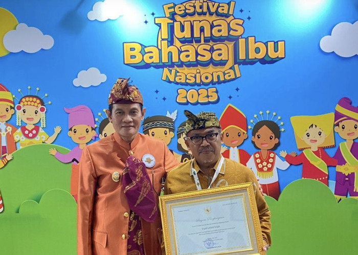  Lombok Tengah Sabet Penghargaan Nasional atas Komitmen Pelestarian Bahasa Daerah 