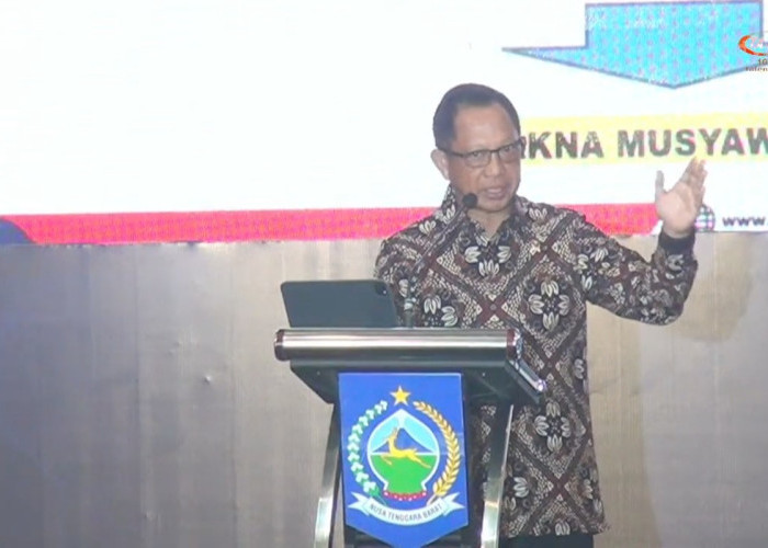 Mendagri Izinkan Daerah Gelar Rapat di Hotel dan Restoran, Tapi...