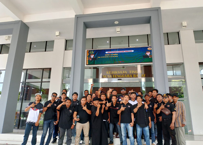 LASKAR NTB Laporkan Dua Aktivis ke Kejati