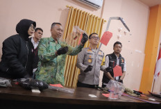Polresta Mataram Tangkap 13 Pelaku Pembacokan di Udayana