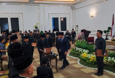 Lantik 35 Pejabat, Mohan Roliskana Pastikan Mutasi Gelombang Kedua Tuntas Akhir Tahun